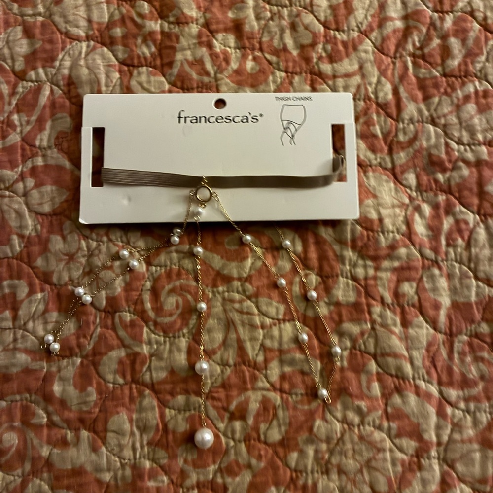 Pair of Francesca's Pearl & Rhinestone Thigh Chains - Beige Straps - Picture 6 of 9
